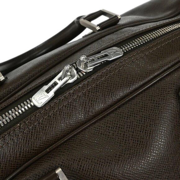 Louis Vuitton Brown Taiga Kendall GM Duffle 2way Handbag - Picture 8 of 11